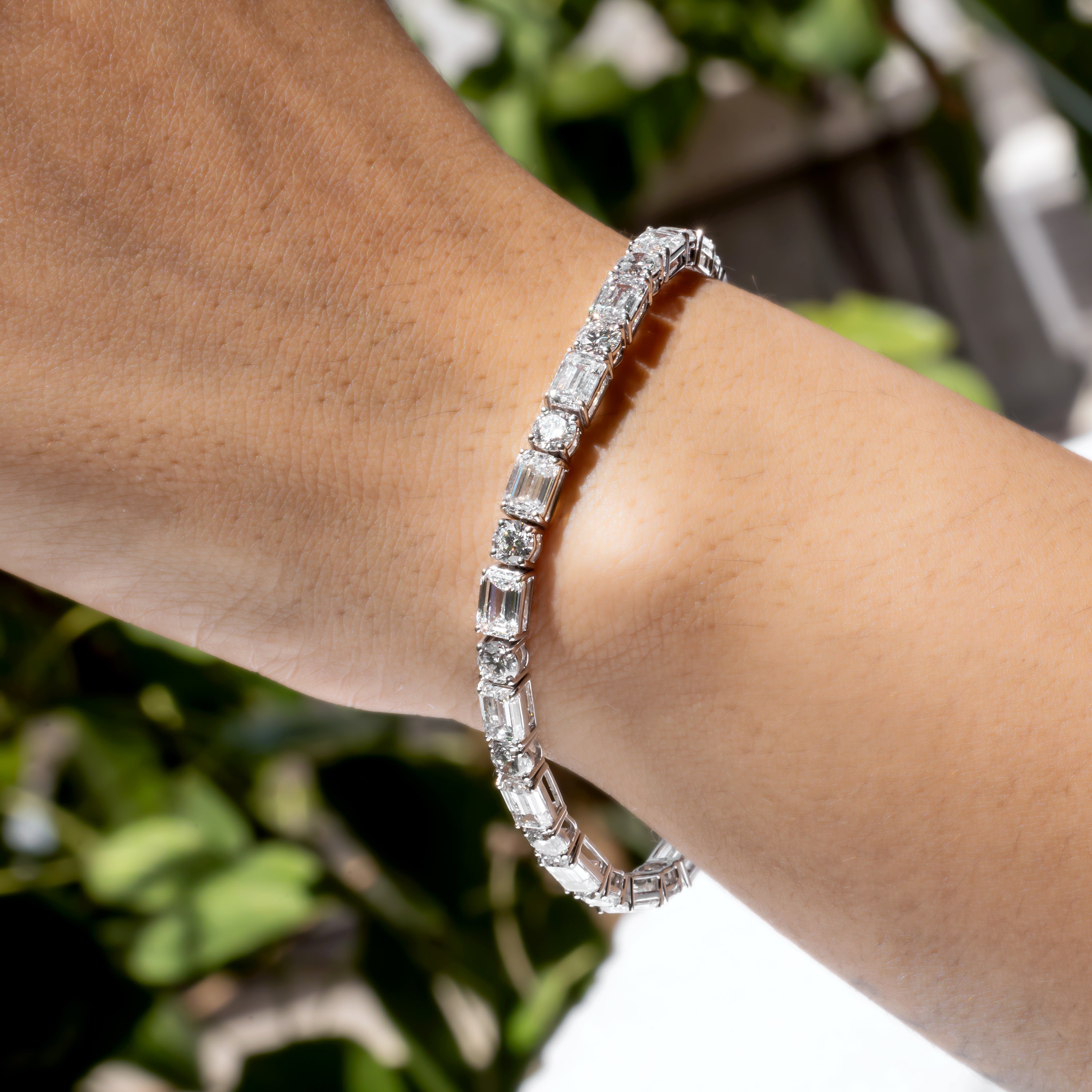 Alternating Round & Emerald-Cut CVD Diamond Tennis Bracelet in 18K White Gold