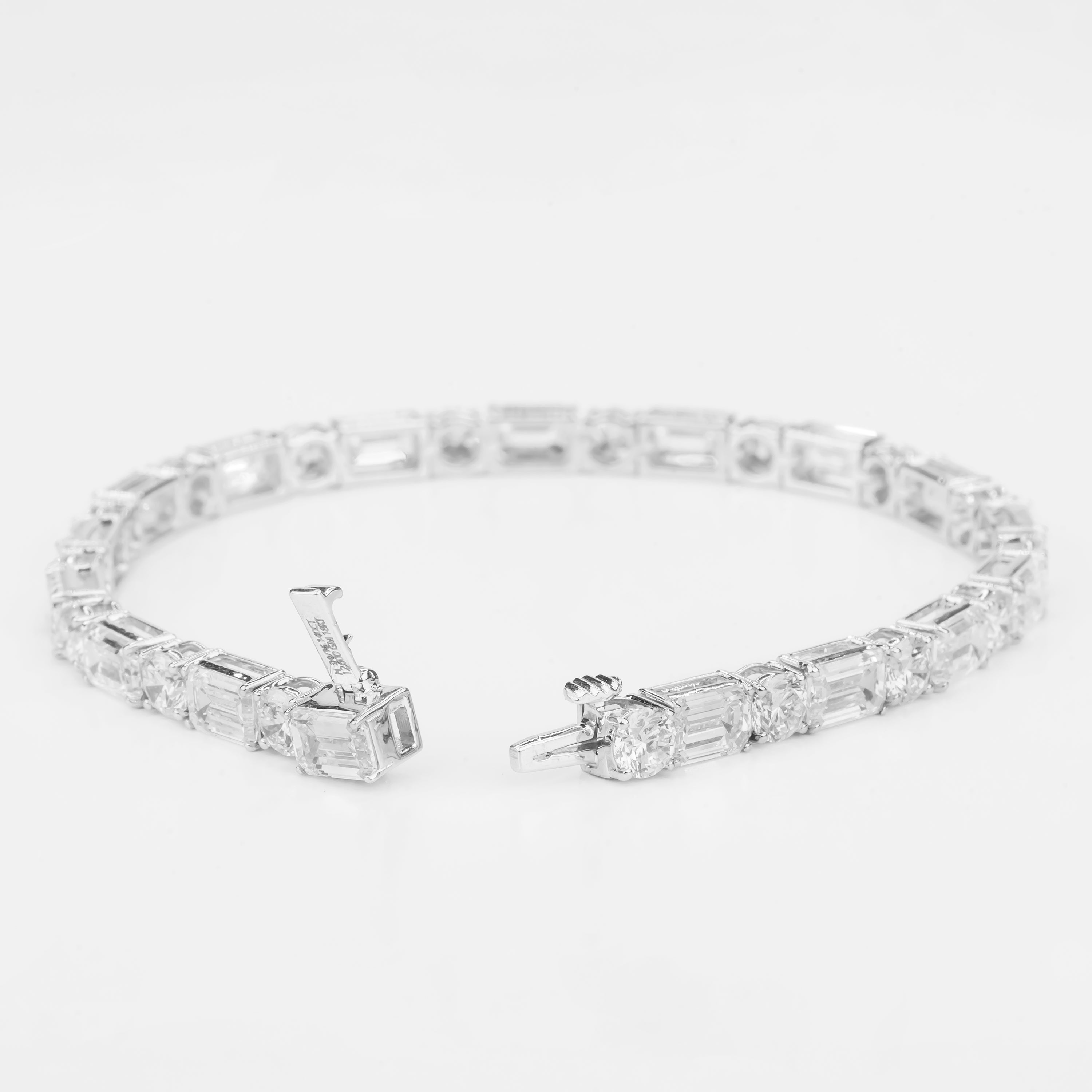 Alternating Round & Emerald-Cut CVD Diamond Tennis Bracelet in 18K White Gold