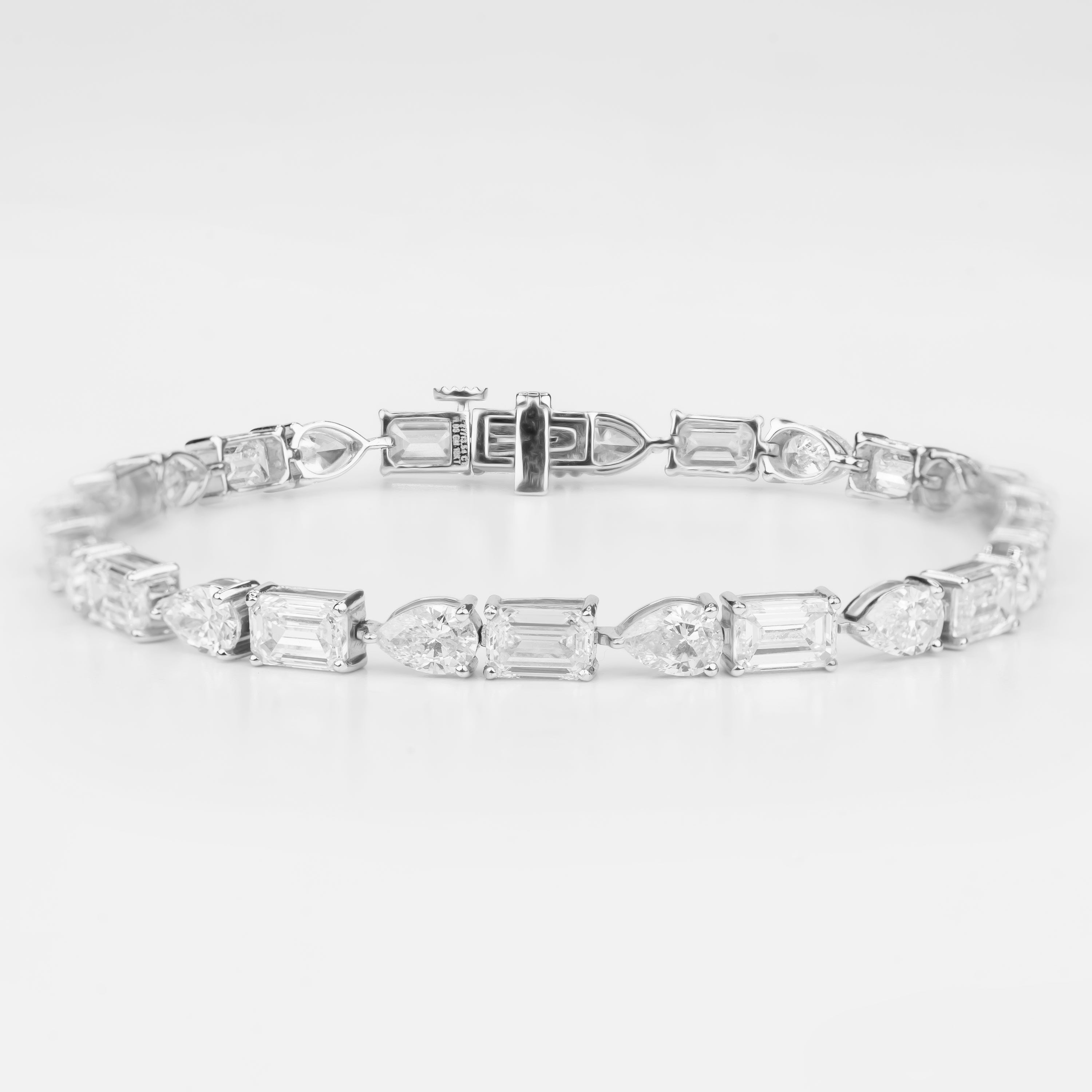 Alternating Pear & Emerald-Cut CVD Diamond Tennis Bracelet in 18K White Gold