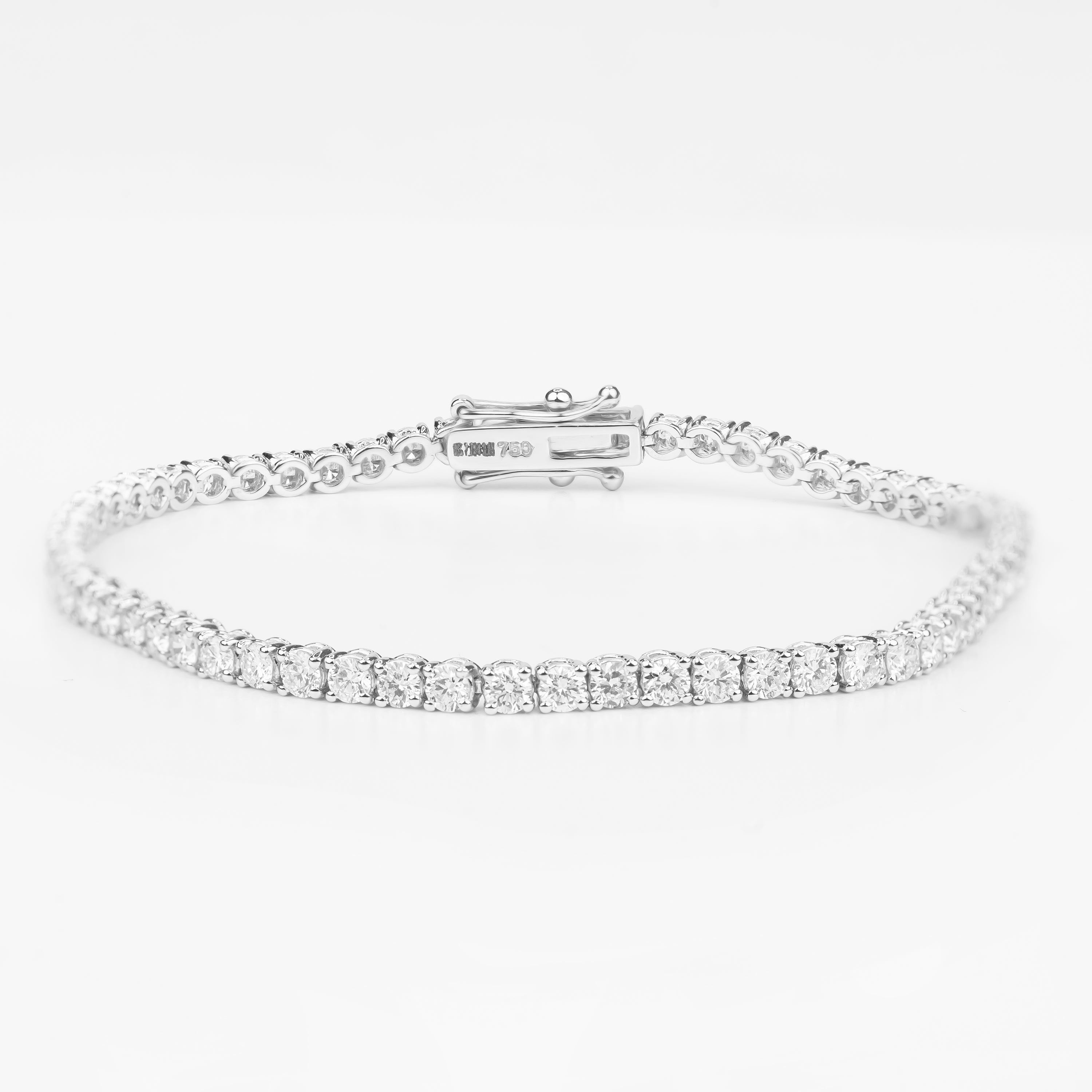 Round Brilliant CVD Diamond Tennis Bracelet in 18K White Gold