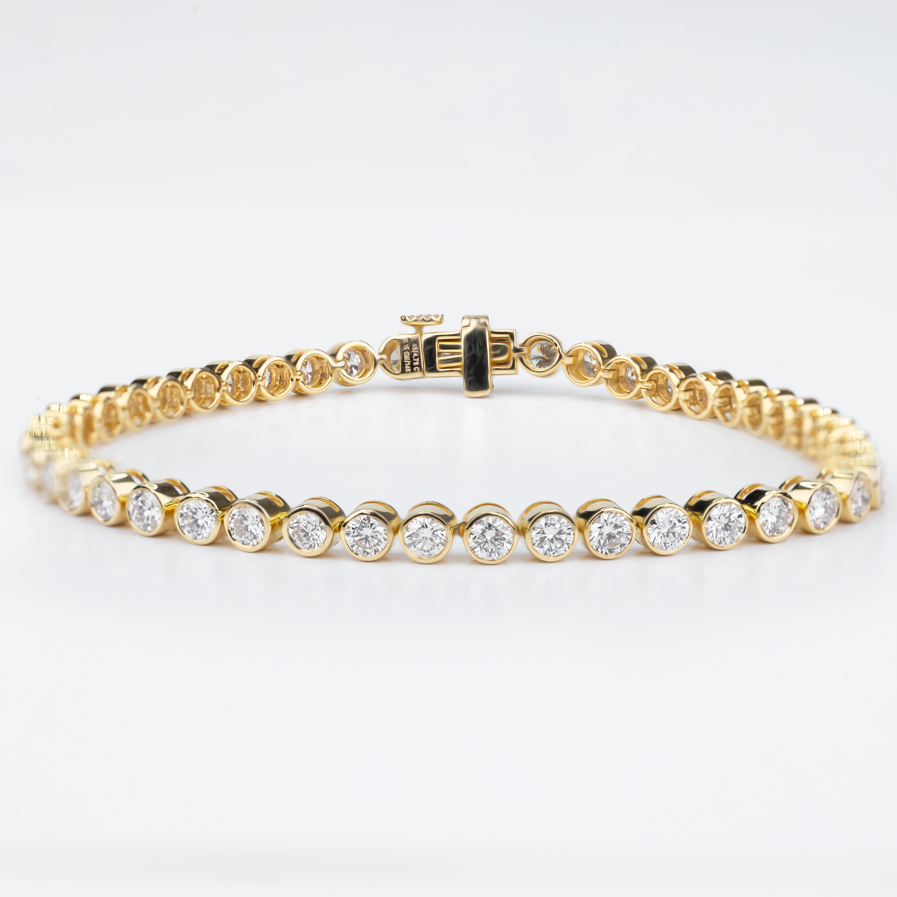 Round Cut CVD Diamond Tennis Bracelet in 14K Yellow Gold