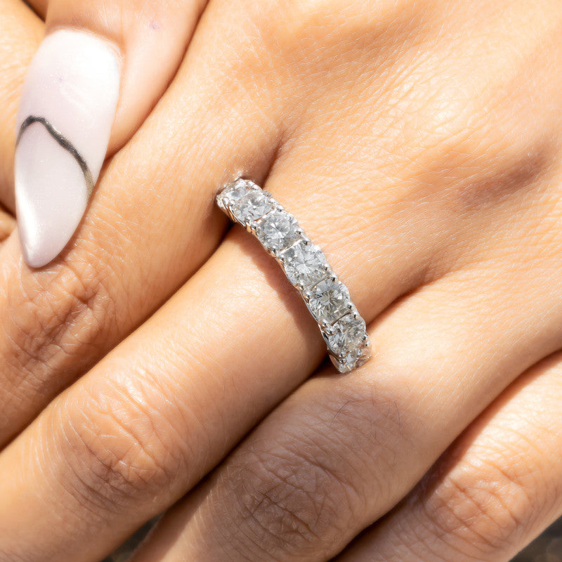 Round Brilliant Diamond Half Eternity Wedding Band