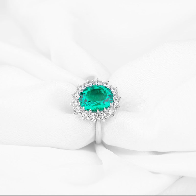 S925 Sterling Silver Lab Grown Oval Emerald Royal Halo Ring with CZ Diamond Cluster