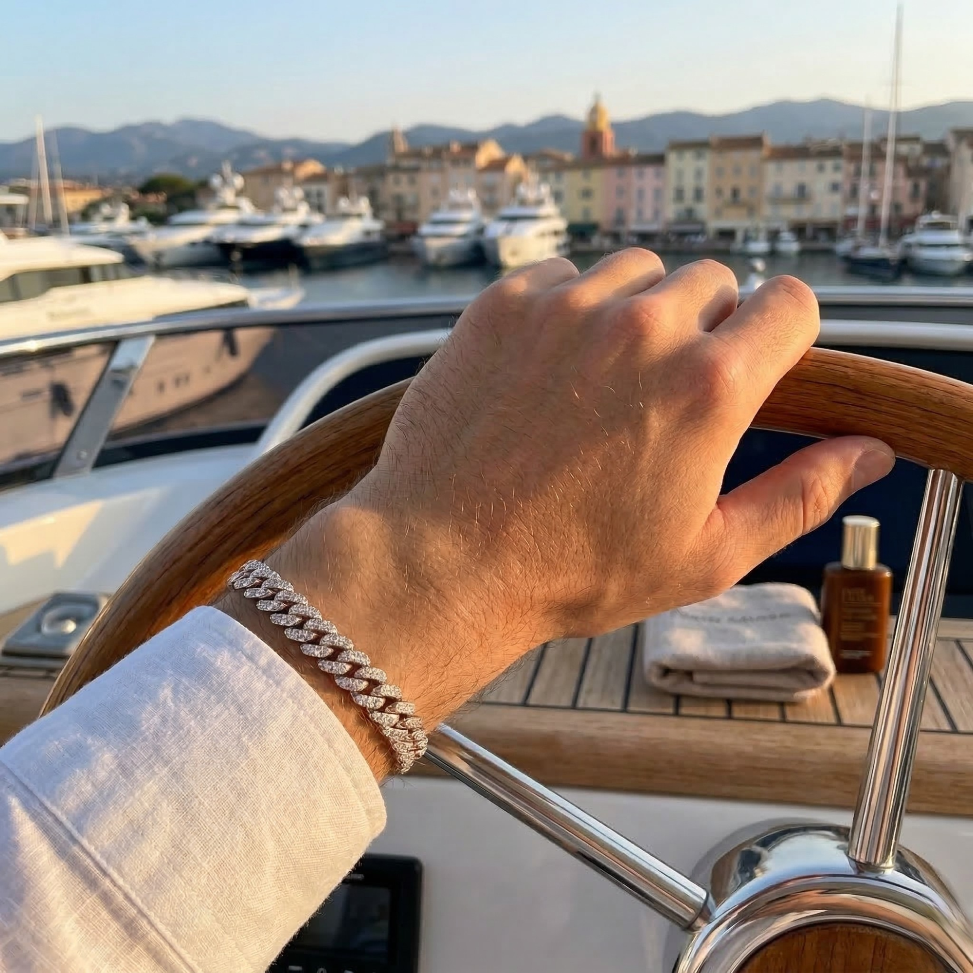 Excellent Jewels™ Moissanite Cuban Link Bracelet – 925 Sterling Silver, 14K Gold PVD Plated | D-Color VVS Iced Out
