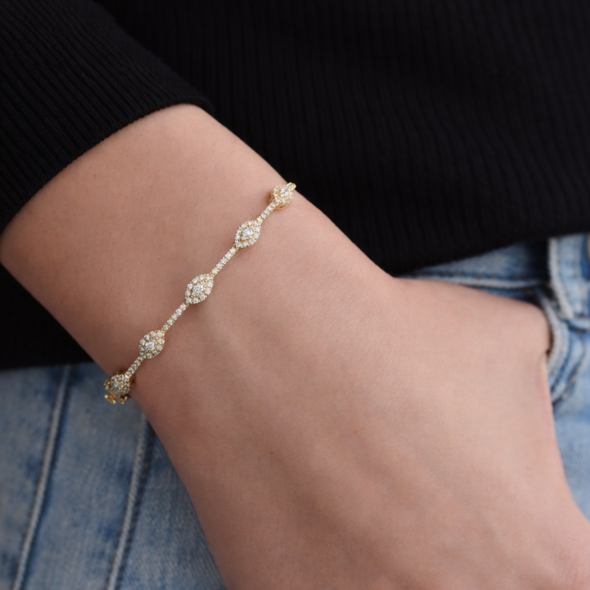 Lab Grown Diamond Cluster Hinged Bangle Bracelet