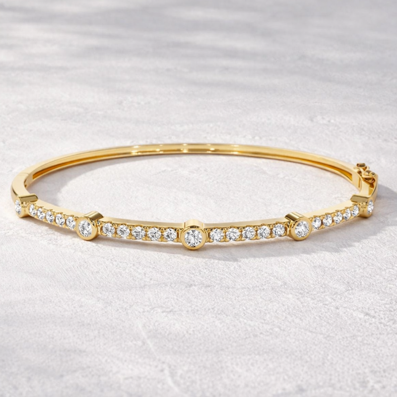 Lab Grown Diamond Station Bezel & Pavé Hinged Bangle Bracelet