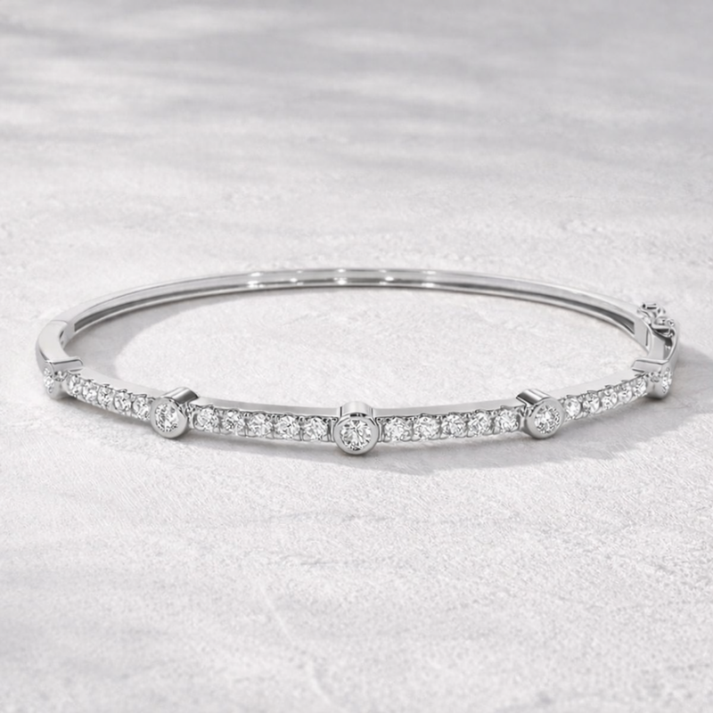 Lab Grown Diamond Station Bezel & Pavé Hinged Bangle Bracelet