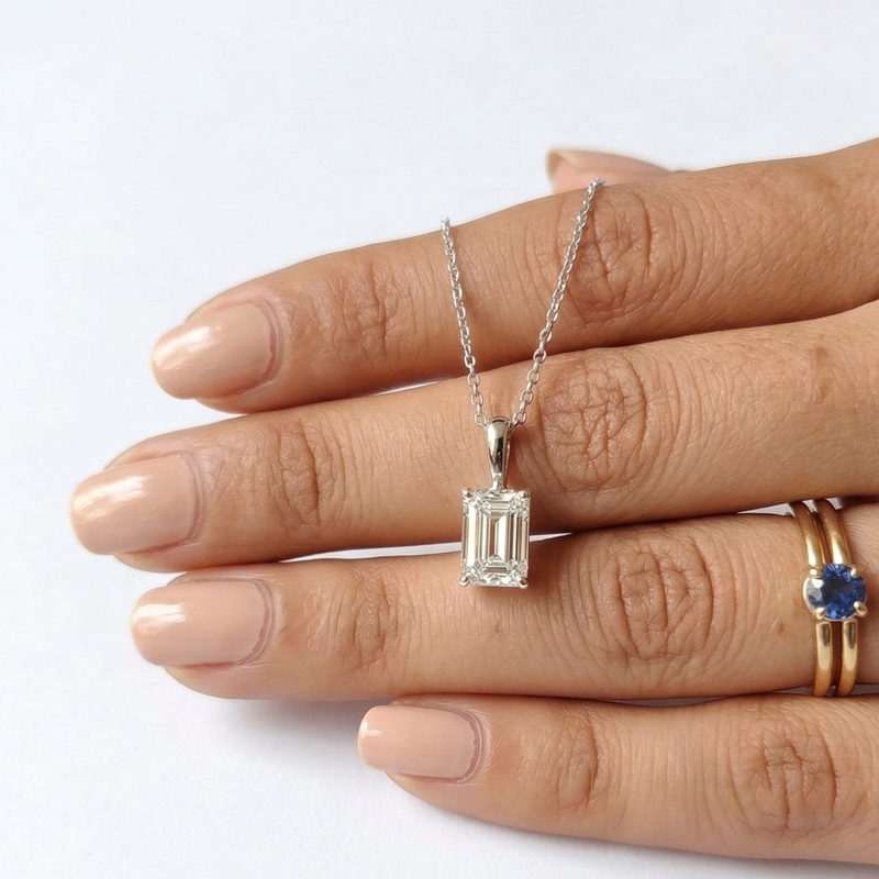 3-Carat Classic Emerald Cut Diamond Necklace – Minimalist Solitaire Setting
