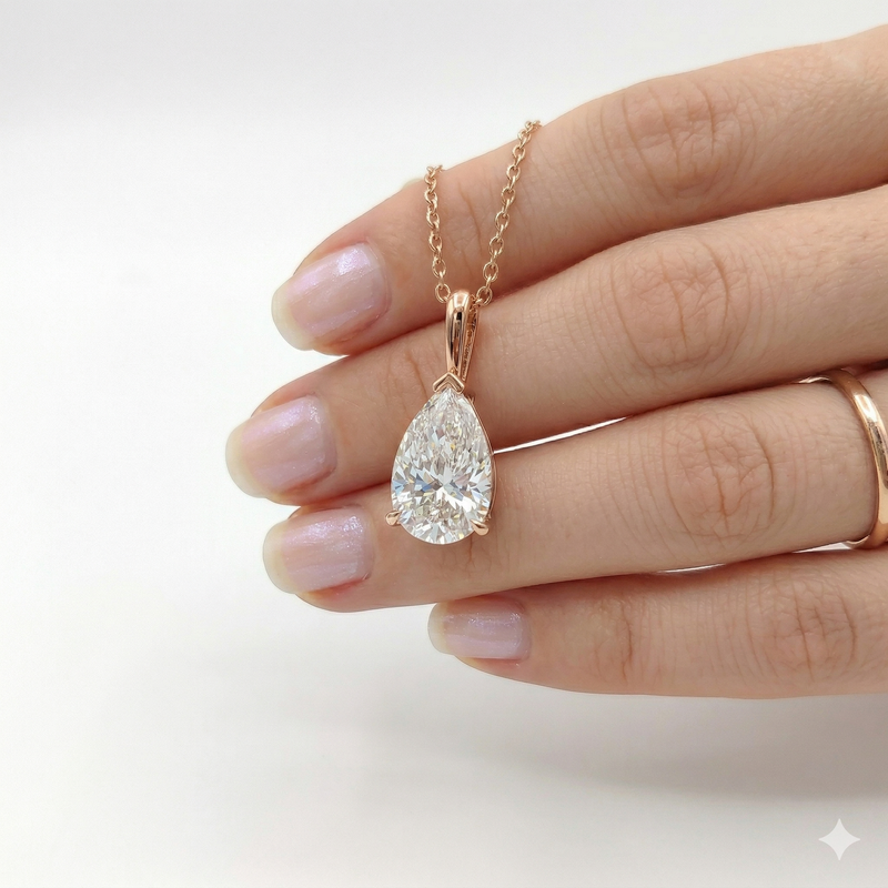 Pear-Shaped Diamond Solitaire Pendant