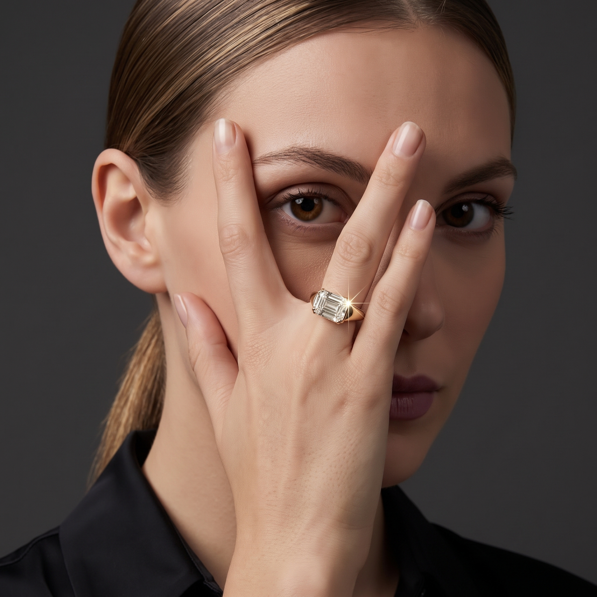 2 Ct Emerald Cut Diamond Ring