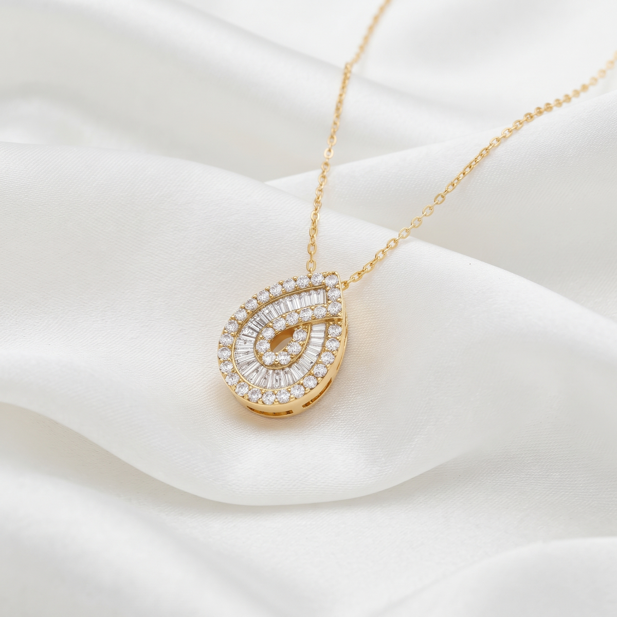 Pear Shape Baguette Halo Diamond Pendant