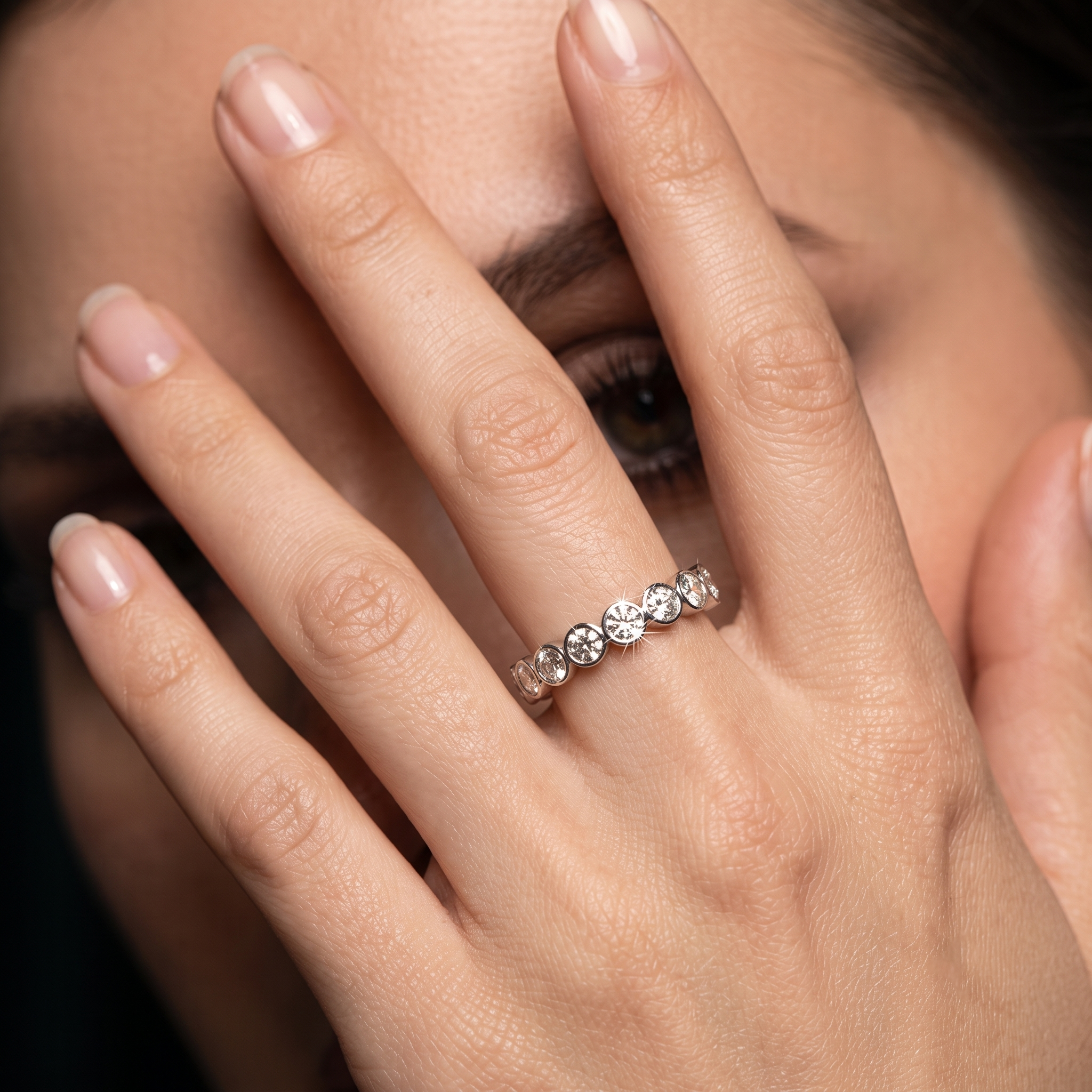 Round Brilliant Diamond Band