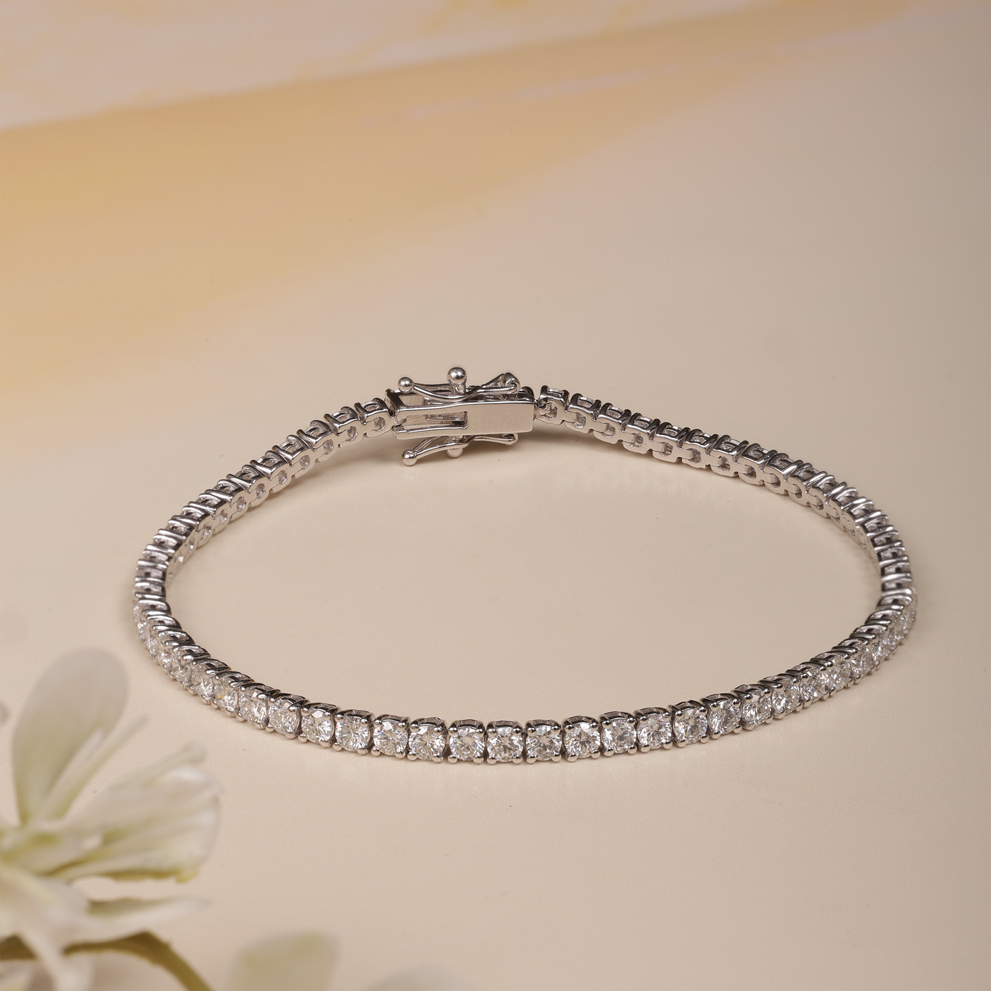 V Shaped Chevron Band, Round Lab Grown Diamond Wedding Band