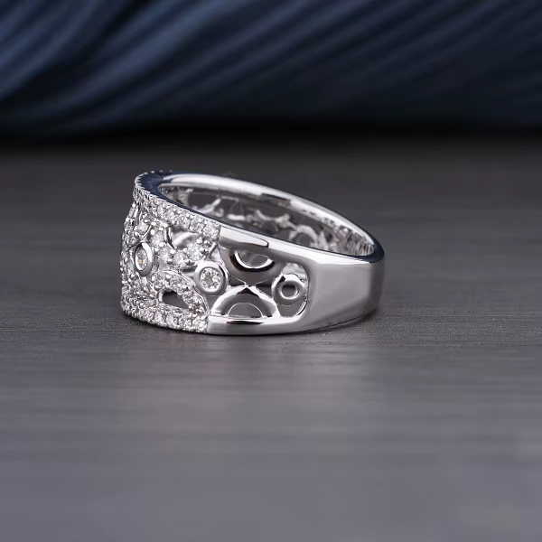 Lab Grown Round Brilliant Diamond Ring | F Color, VS1 Clarity | 18K Solid White Gold