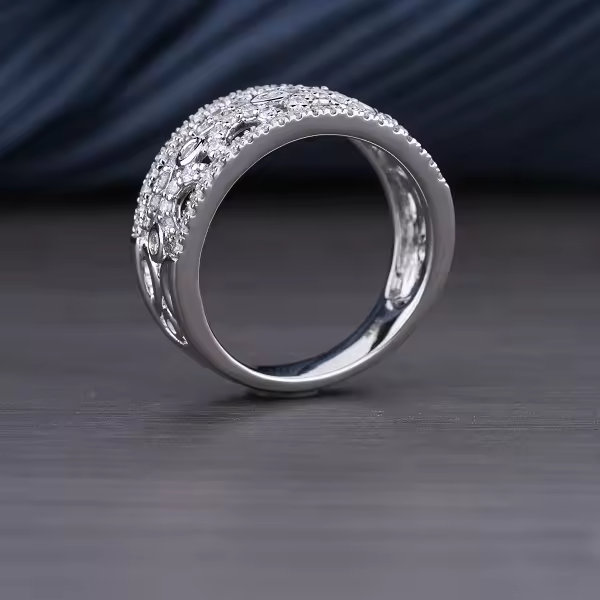 Lab Grown Round Brilliant Diamond Ring | F Color, VS1 Clarity | 18K Solid White Gold