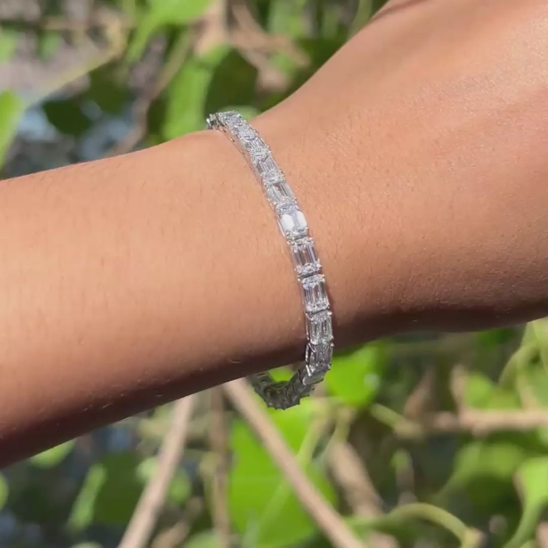 Emerald-Cut CVD Diamond Tennis Bracelet in 18K White Gold
