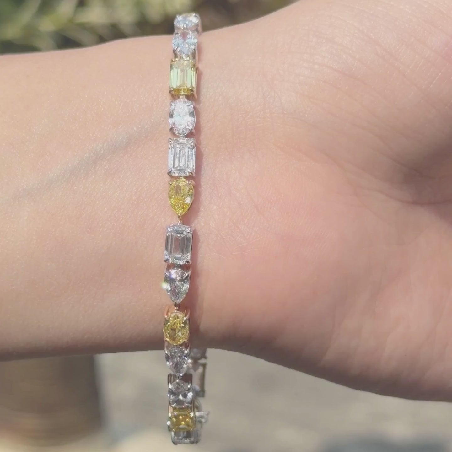 Two-Tone Pear & Round CVD Diamond Tennis Bracelet in 18K White & Yellow Gold